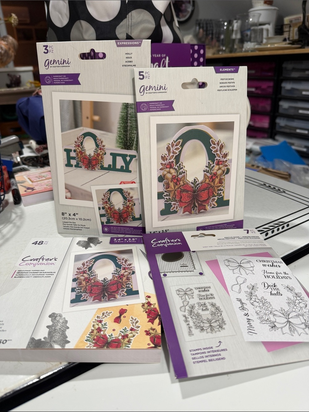 Crafters Companion ‘Holly’ word die & Coordinating Topper Pad, Stamps & Die set